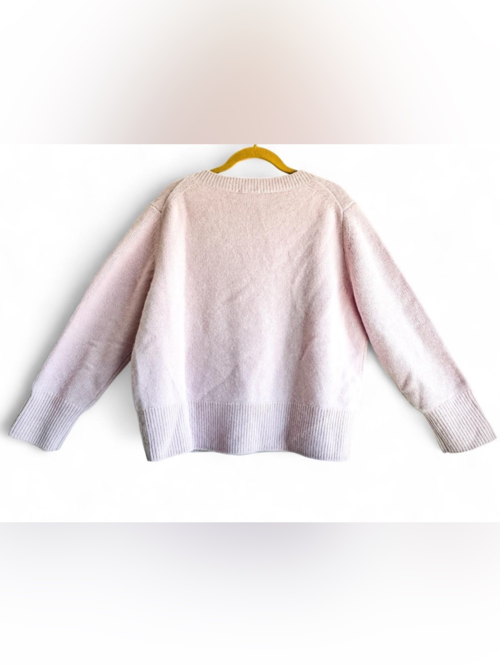 Aritzia Plush Cashmere Sculptor Sweater Dusty Pink Women’s - Size XSmall - Picture 3 of 11